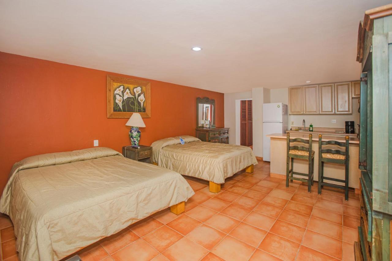 Hacienda San Miguel Hotel & Suites Косумель Экстерьер фото