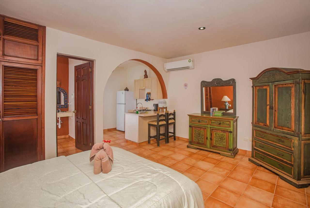 Hacienda San Miguel Hotel & Suites Косумель Экстерьер фото